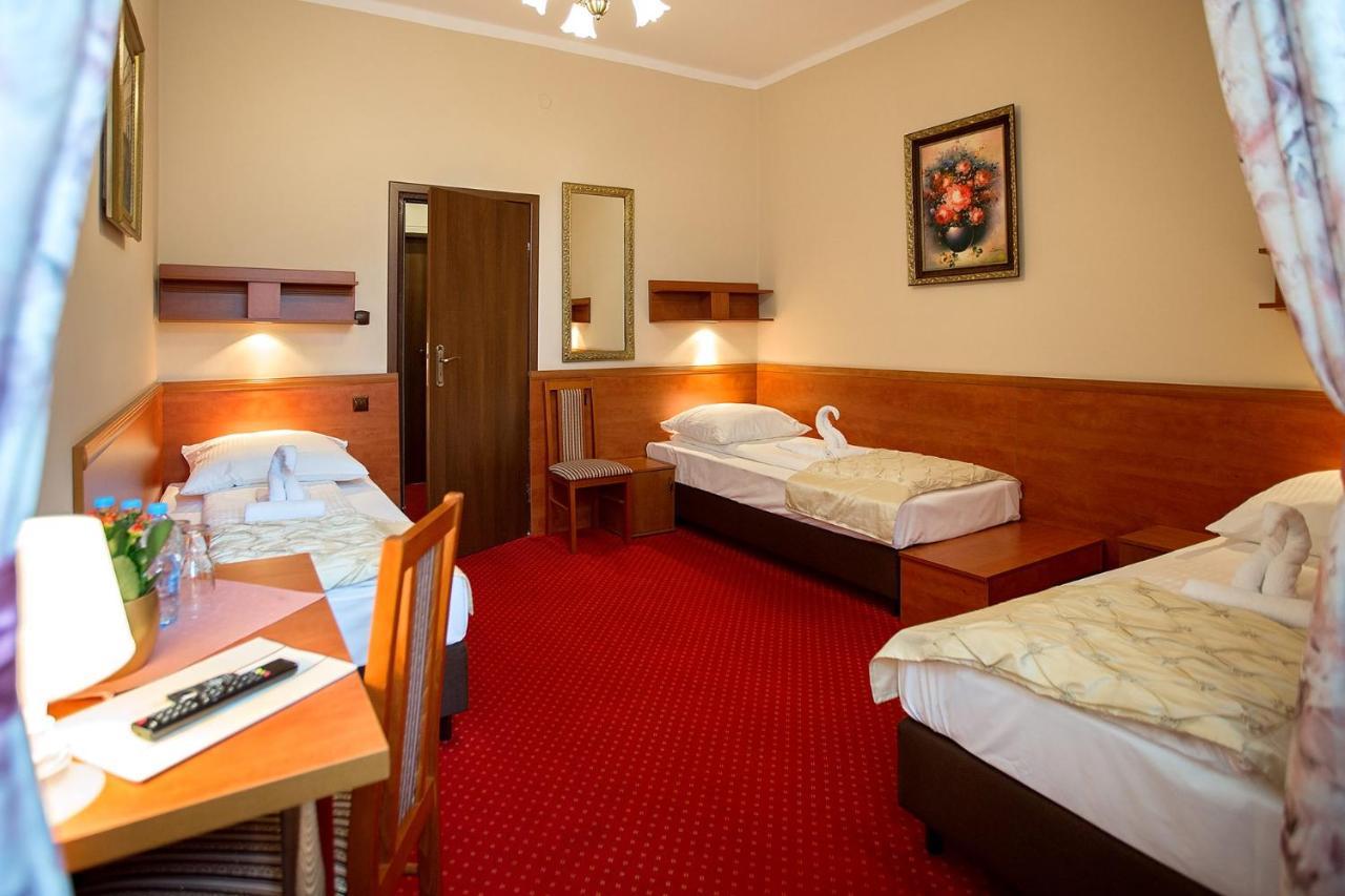 Hotel Zamek Chalupki Luaran gambar